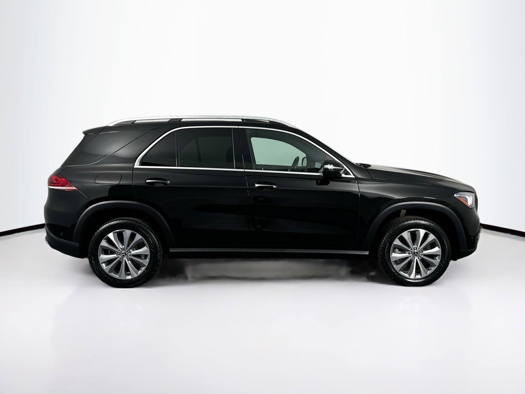 Used 2021 Mercedes-Benz GLE 450 4MATIC image 12