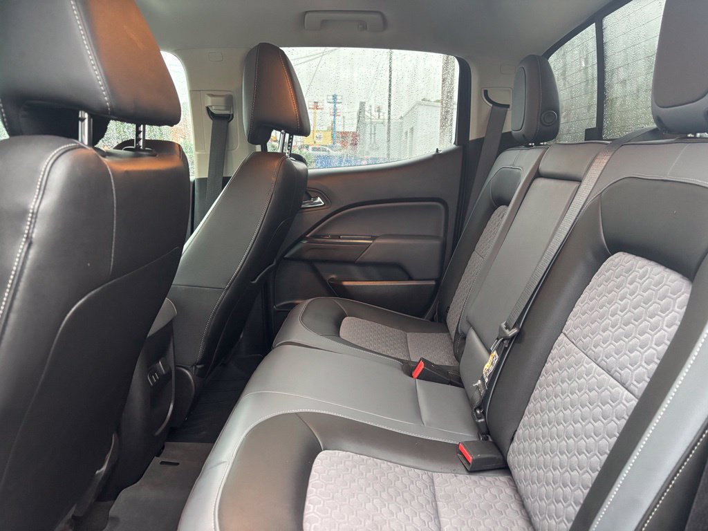 Used 2017 Chevrolet Colorado Z71 AWD/4WD image 23