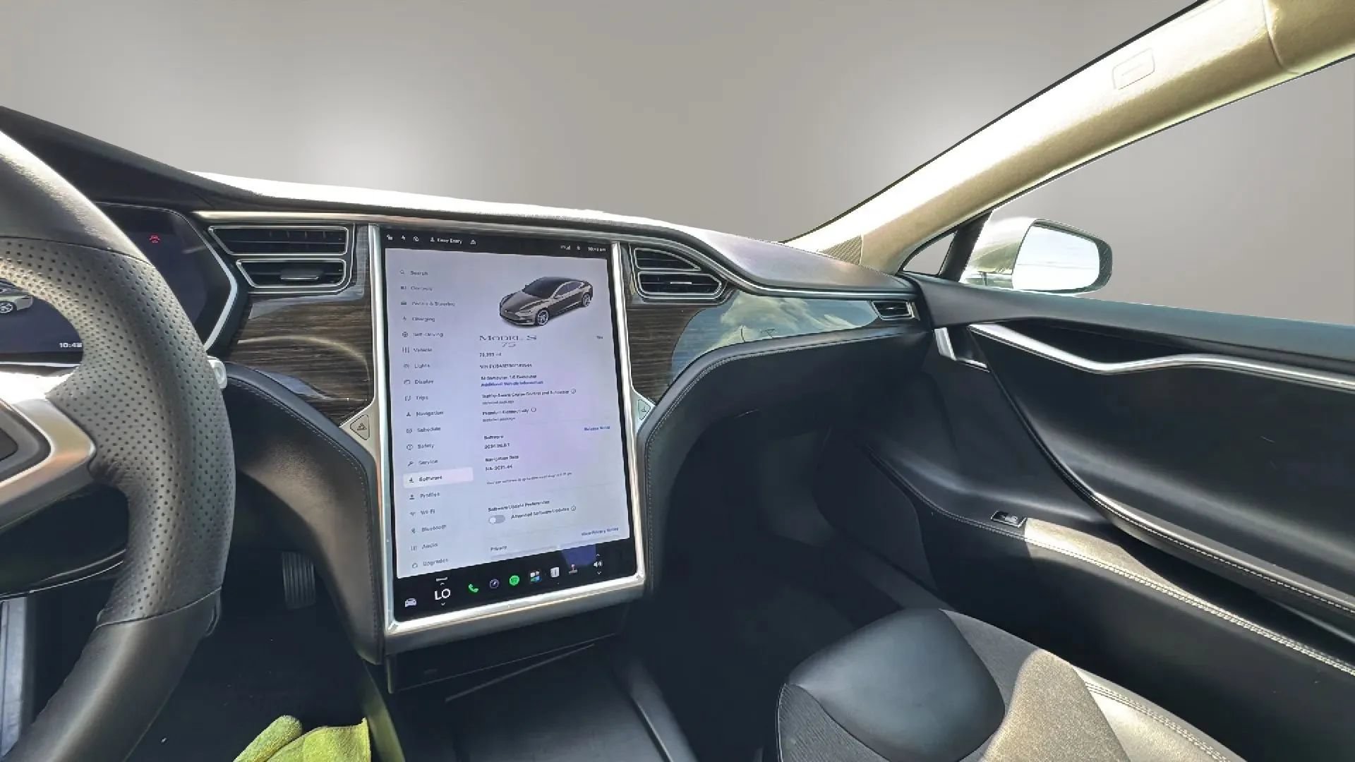 Used 2016 Tesla Model S 60 RWD image 15