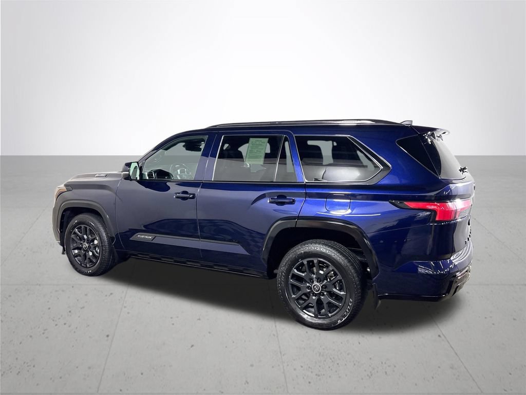 Used 2024 Toyota Sequoia Platinum AWD/4WD image 8