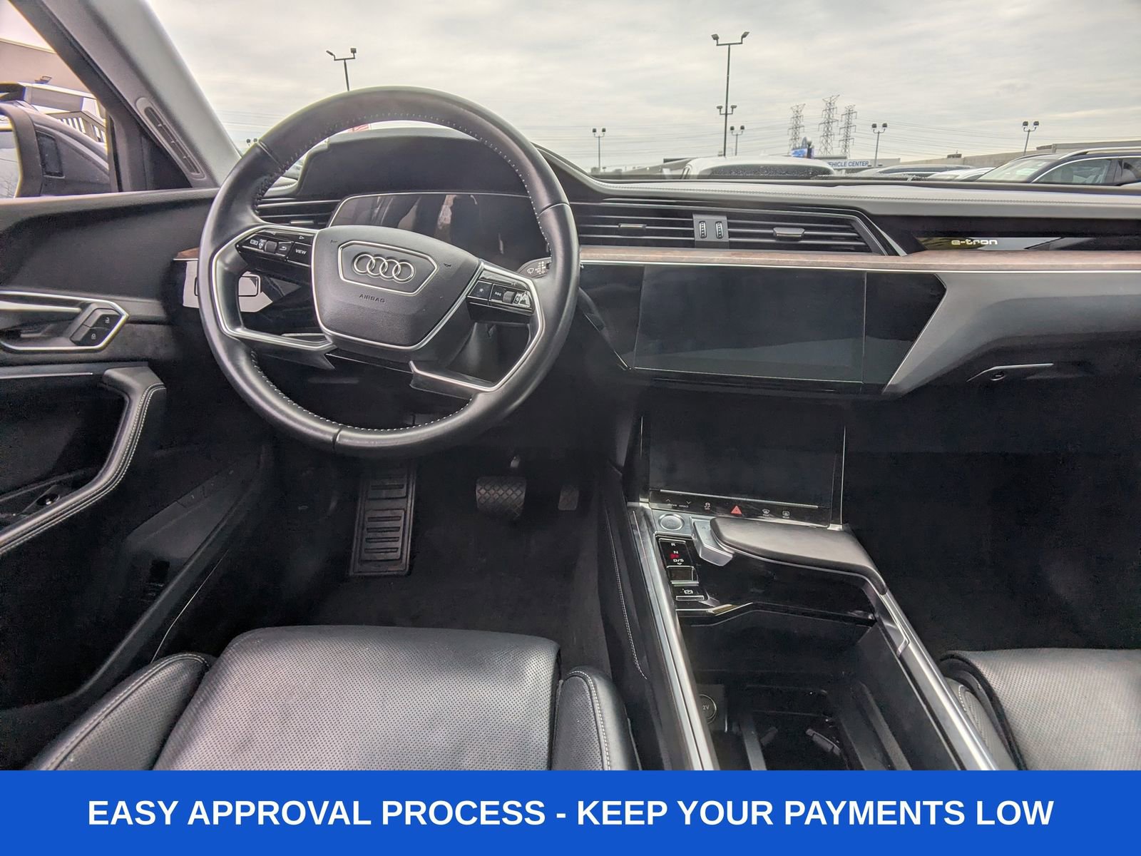 Used 2019 Audi e-tron Prestige w/ Prestige Package image 22