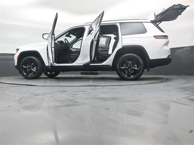 New 2025 Jeep Grand Cherokee L Limited w/ Black Appearance Package image 56