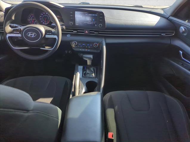 Used 2021 Hyundai Elantra SEL image 19