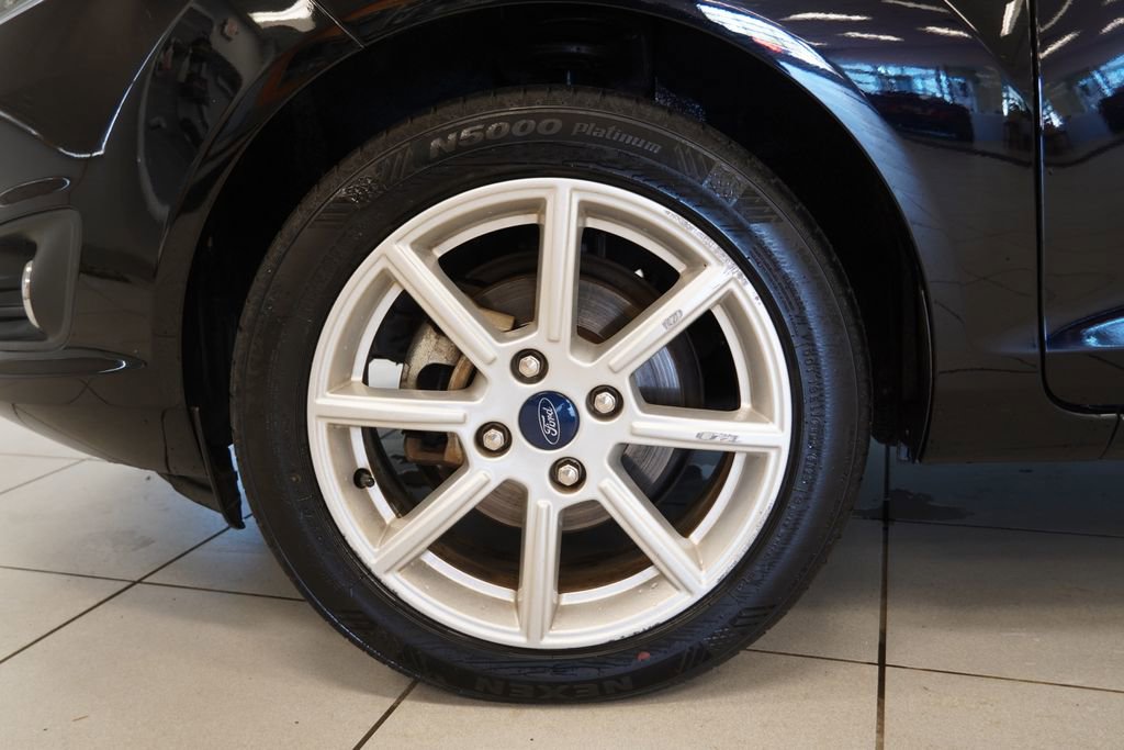 Used 2018 Ford Fiesta SE w/ Equipment Group 201A image 15