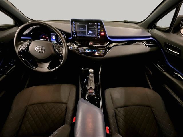 Used 2021 Toyota C-HR XLE FWD image 14