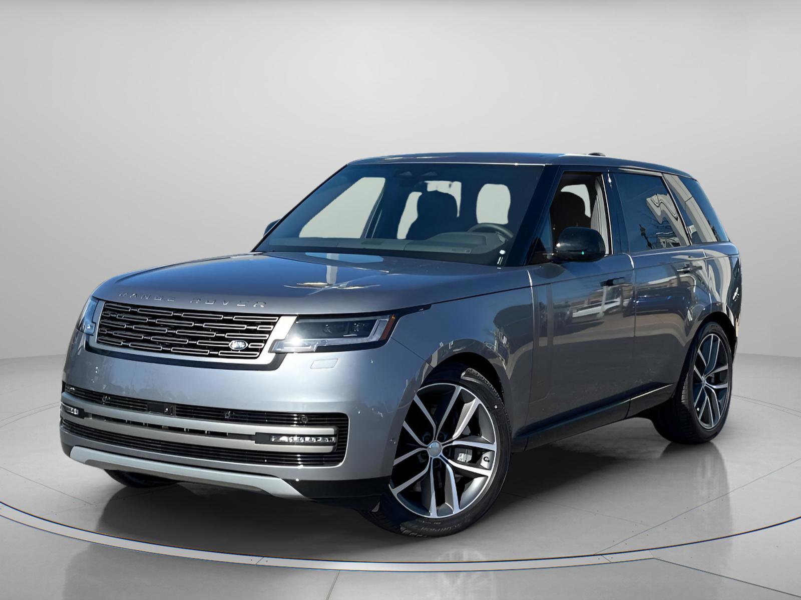 New 2025 Land Rover Range Rover SE image 1