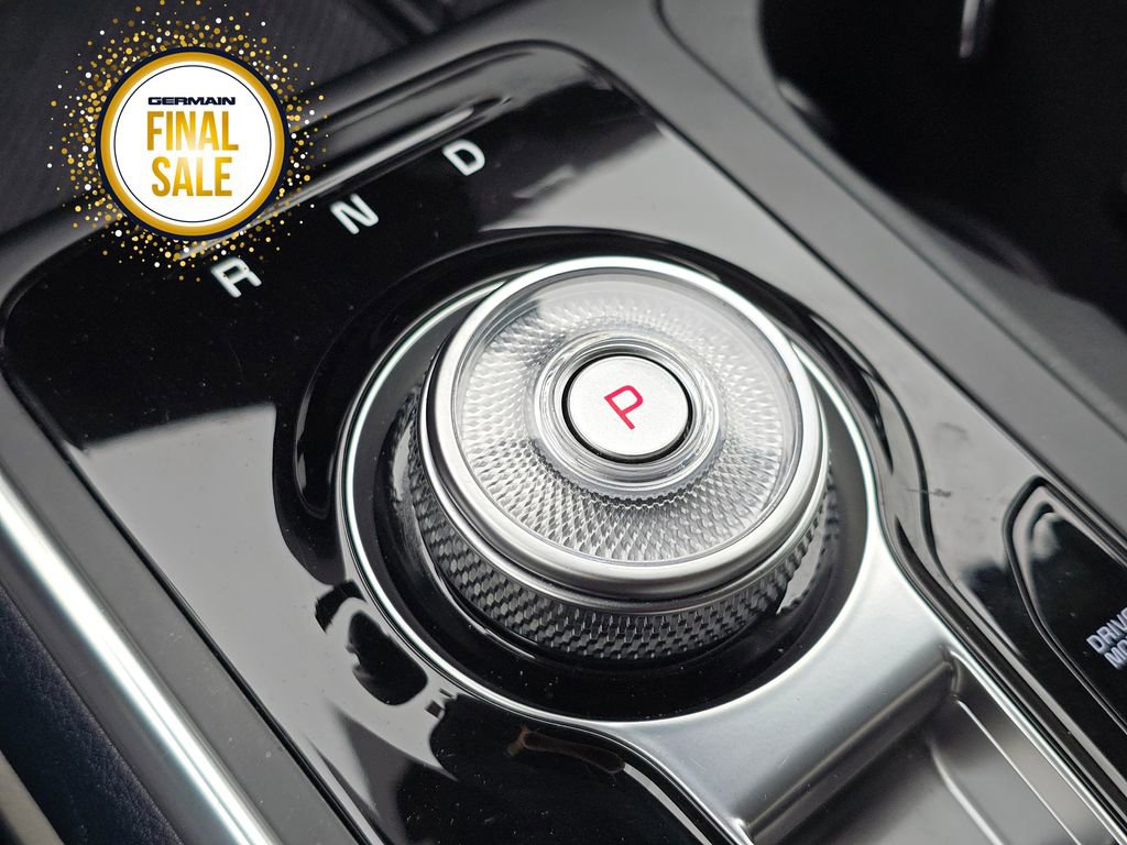 Certified 2025 Kia Carnival SX image 23