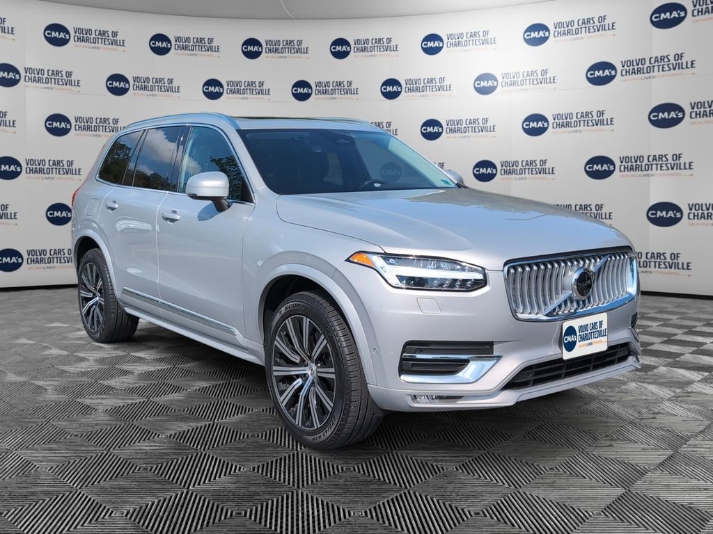 Used 2025 Volvo XC90 B6 Plus image 7