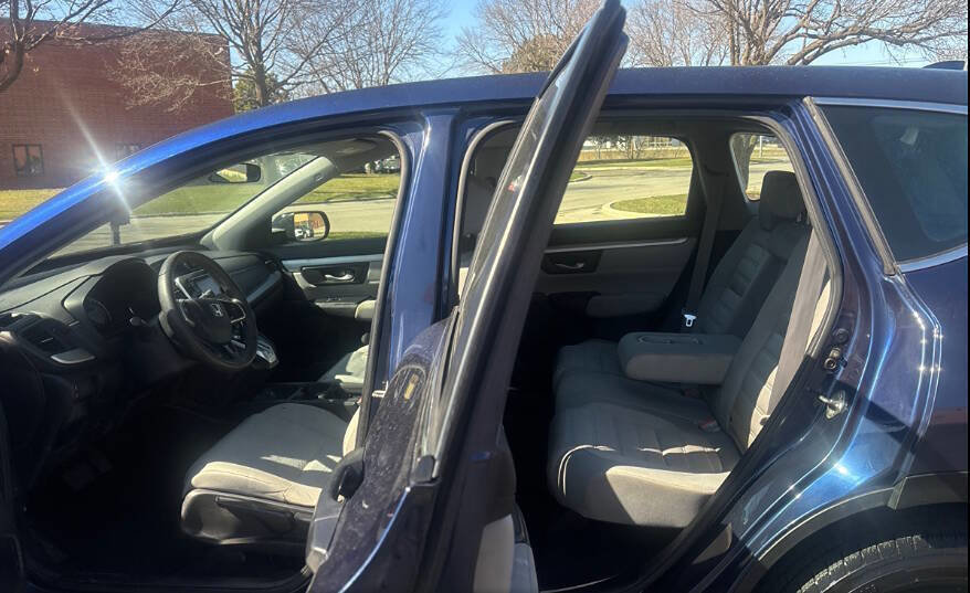 Used 2019 Honda CR-V LX image 6