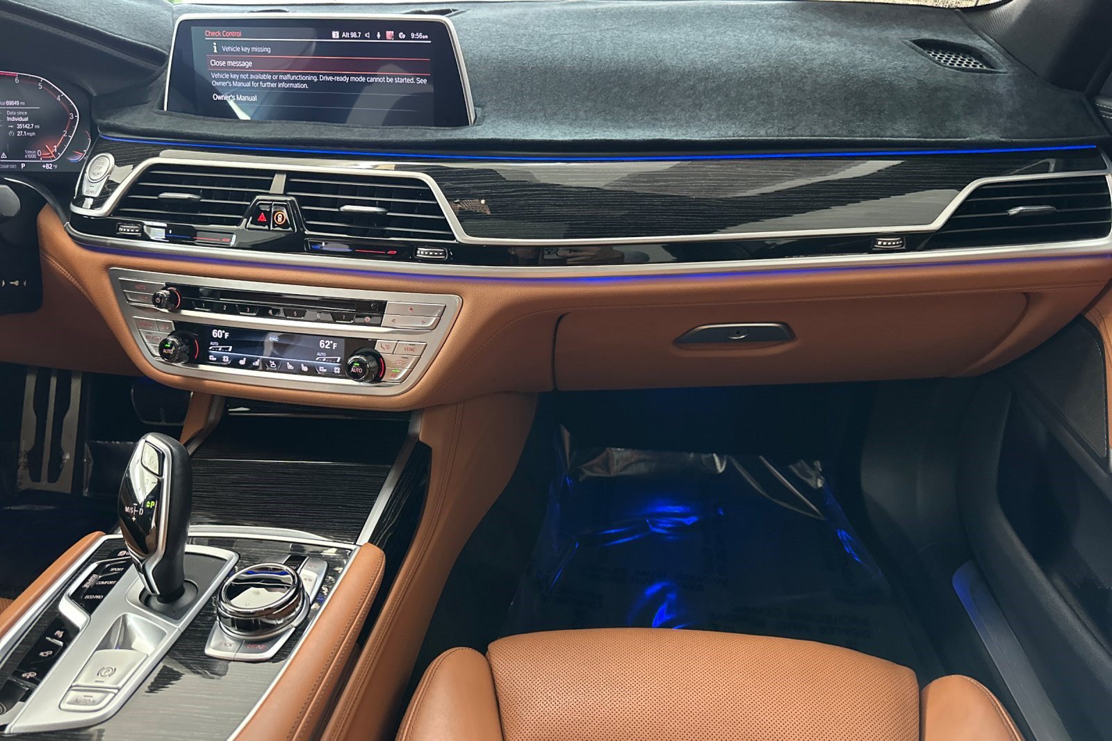 Used 2020 BMW 750i xDrive w/ Executive Package AWD/4WD image 33