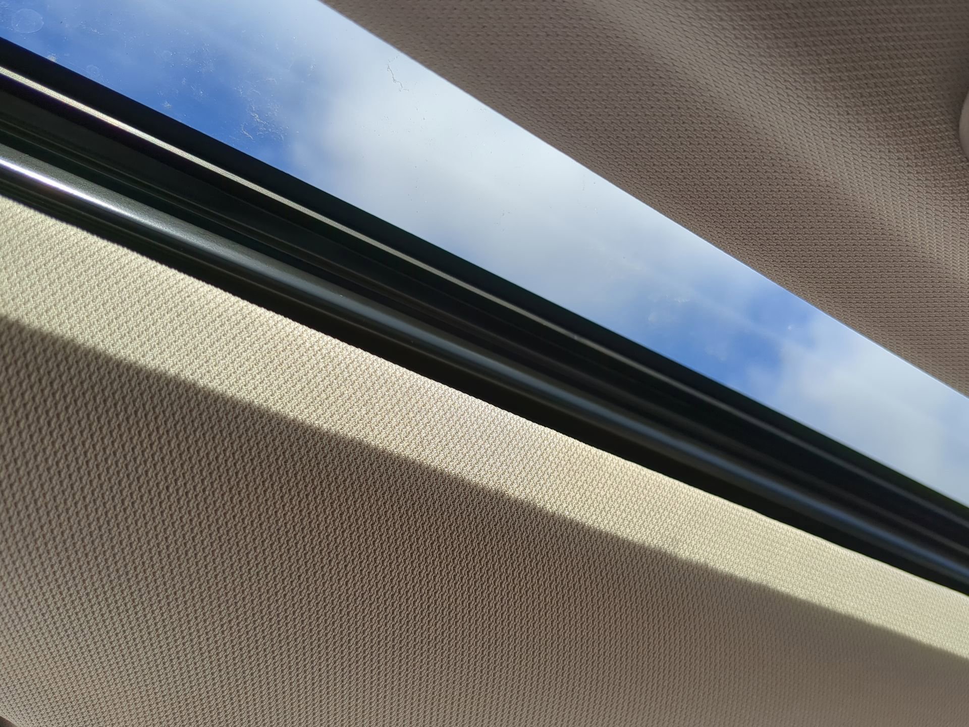 New 2027 Honda HR-V EX-L image 21