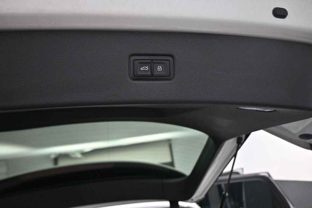 Used 2019 Audi Q7 3.0T Premium Plus AWD/4WD image 44