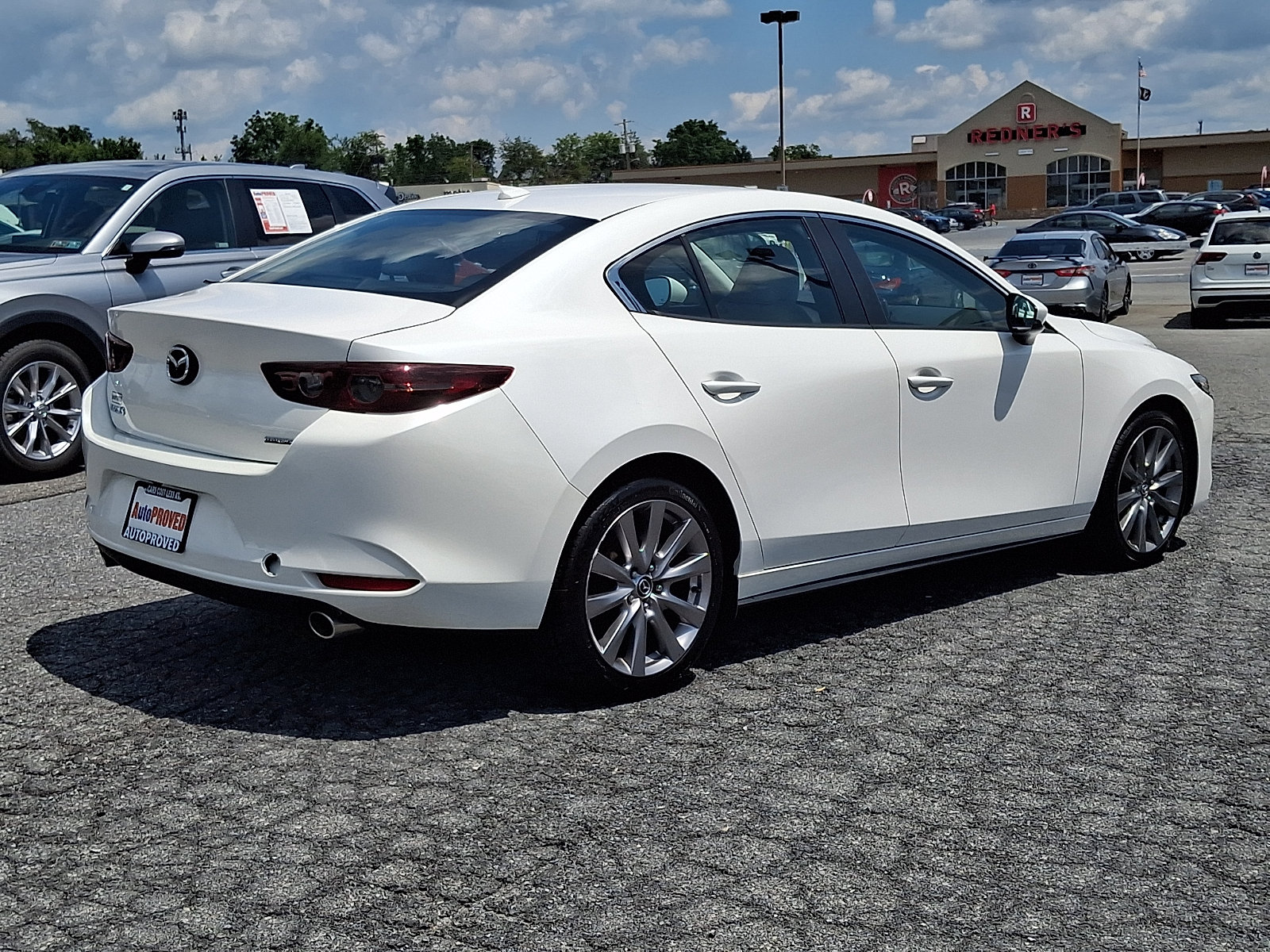 Used 2019 MAZDA MAZDA3 Sedan w/ Preferred Package FWD image 6