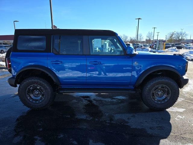 Used 2024 Ford Bronco Outer Banks image 6