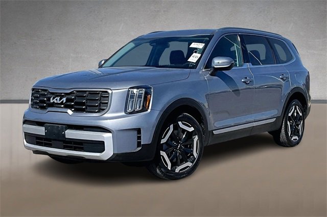 Used 2025 Kia Telluride S