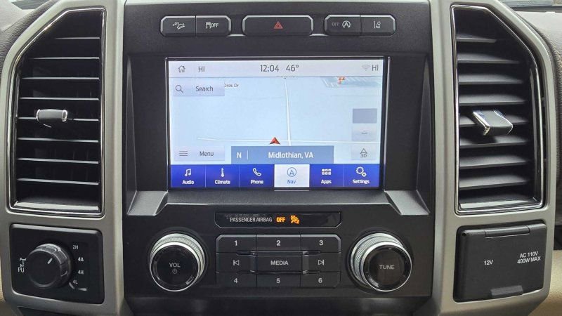 Used 2020 Ford F150 Lariat w/ Equipment Group 502A Luxury image 23