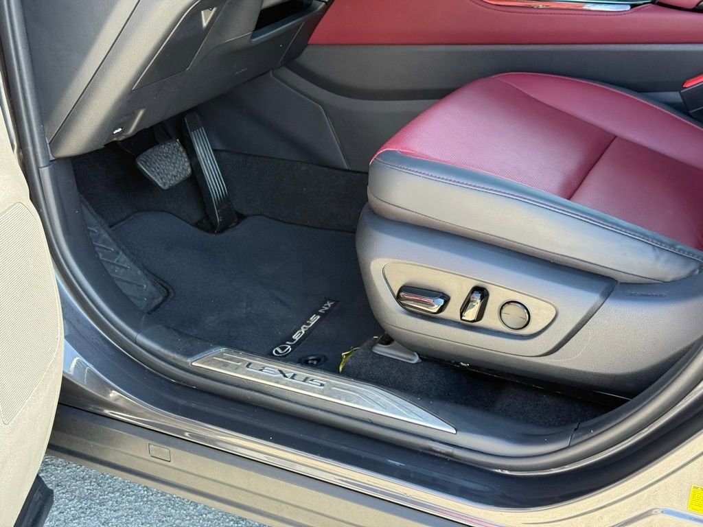Used 2024 Lexus NX 250 FWD image 25