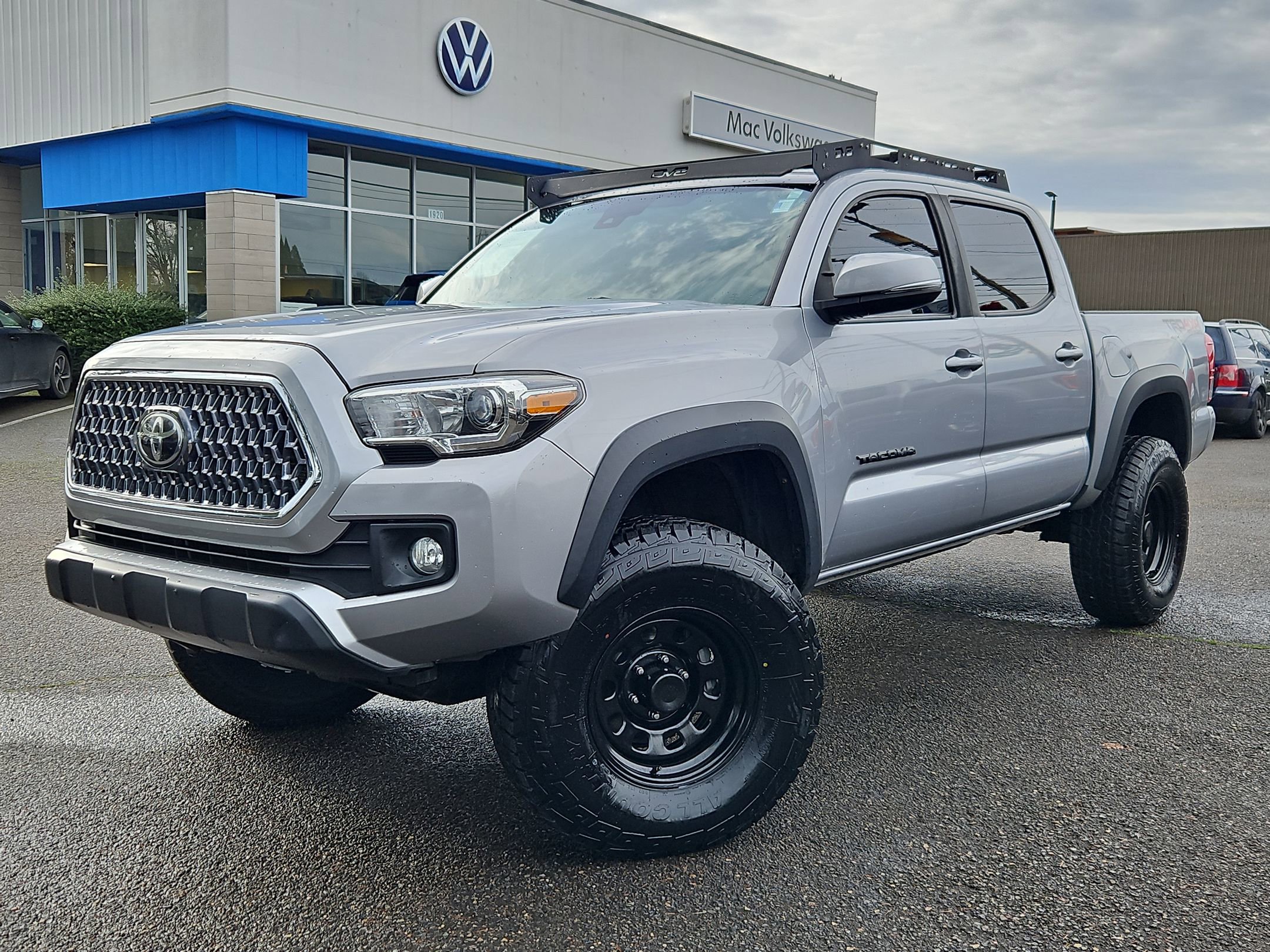 Used 2019 Toyota Tacoma TRD Off-Road image 1