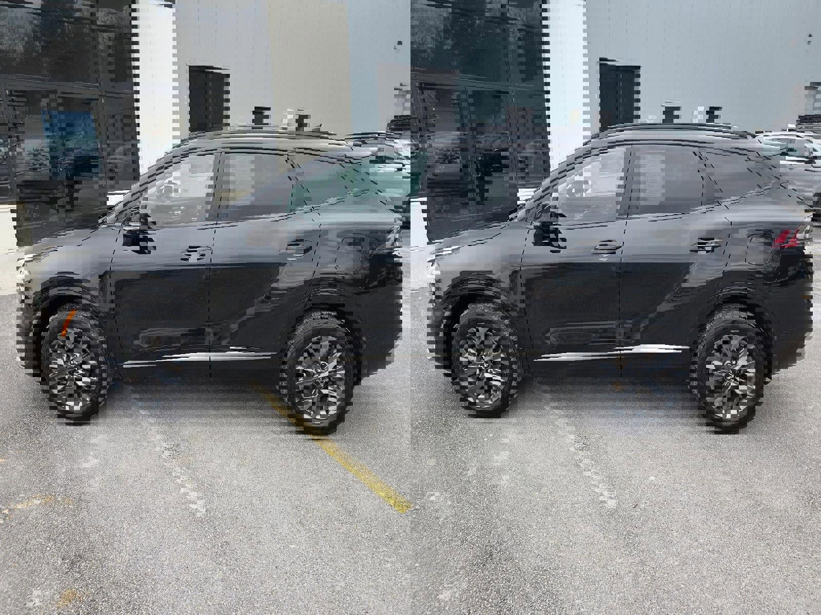 Used 2023 Kia Sportage SX Prestige image 2