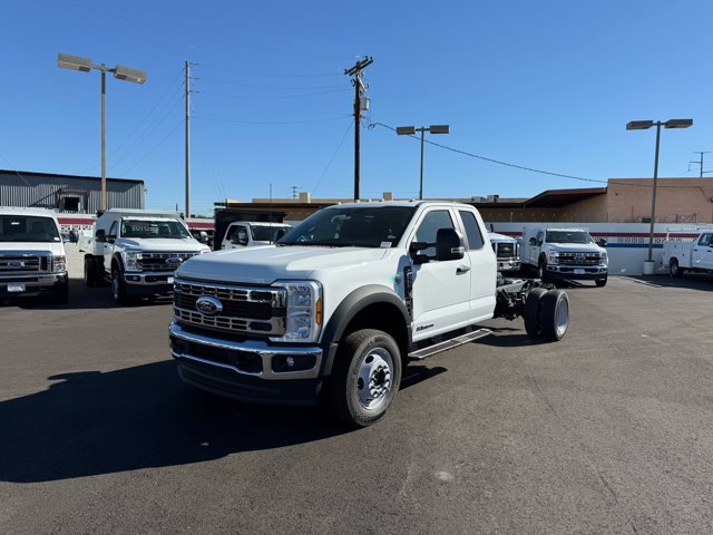 New 2026 Ford F550 4x4 Supercab Super Duty image 5