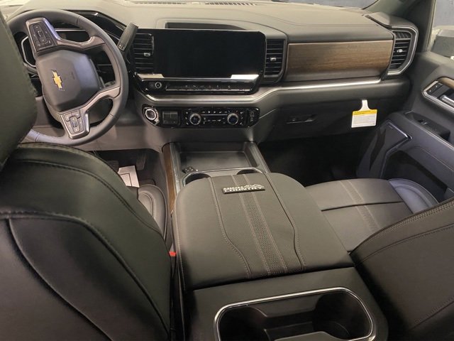 New 2026 Chevrolet Silverado 2500 High Country w/ Z71 Off-Road Package image 14