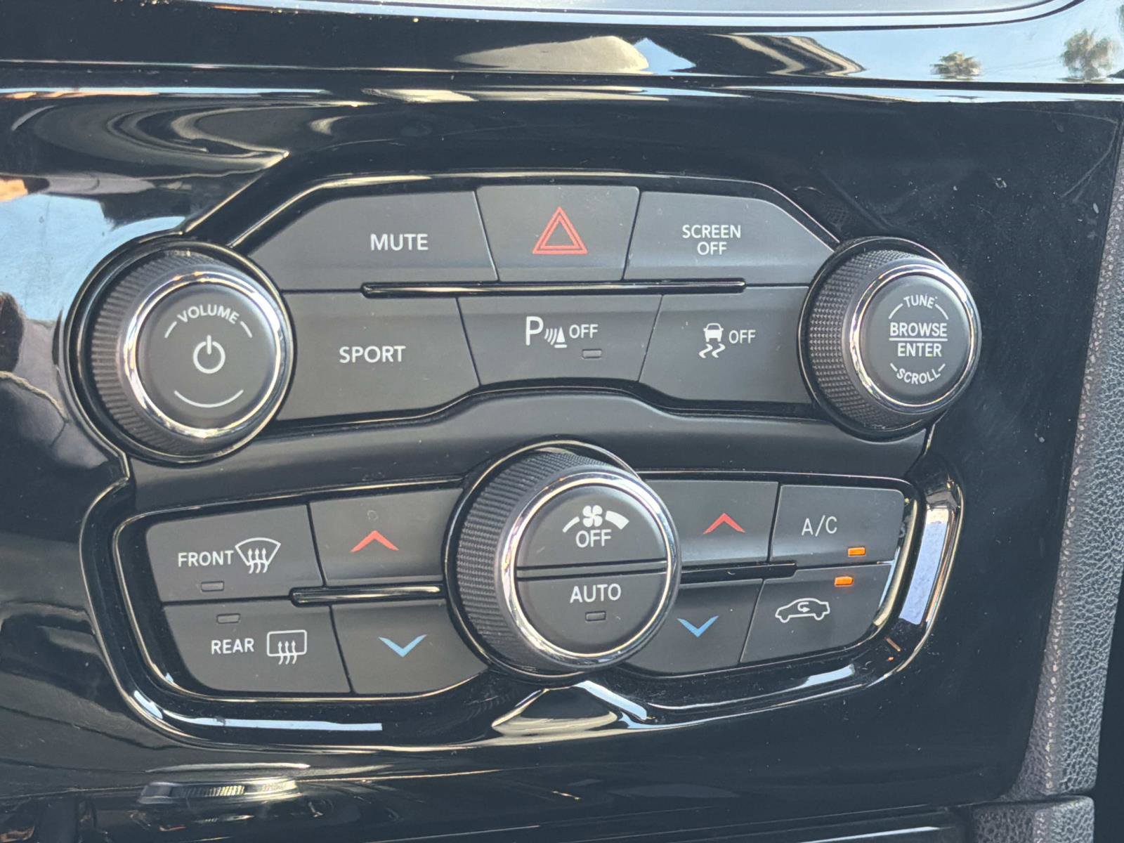 Used 2023 Chrysler 300 S image 14