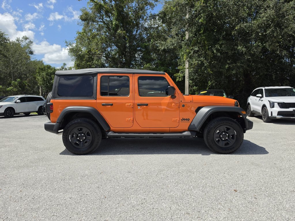 Certified 2025 Jeep Wrangler Unlimited Sport AWD/4WD image 3