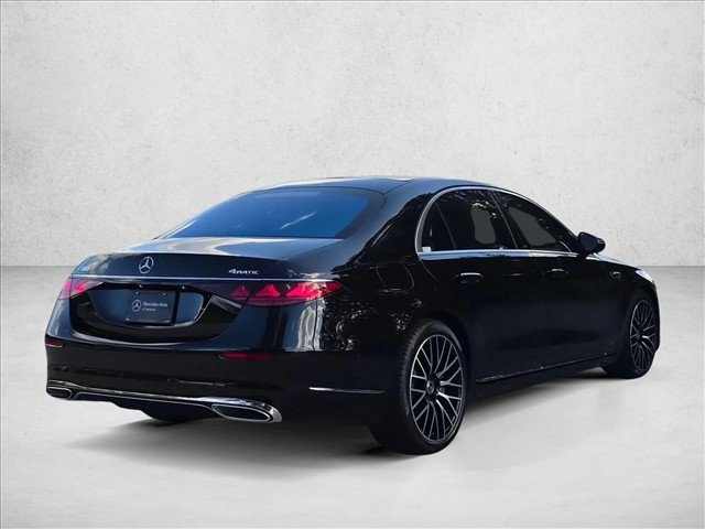 New 2027 Mercedes-Benz S 580 4MATIC Sedan image 2
