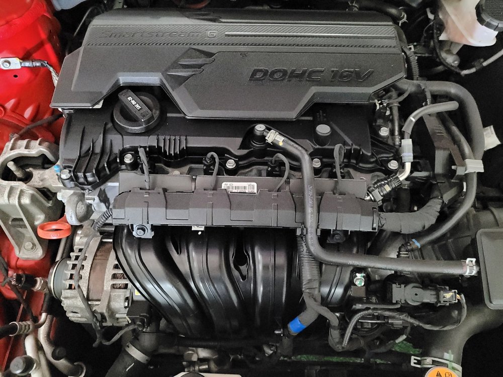 Used 2023 Hyundai Elantra SEL image 30