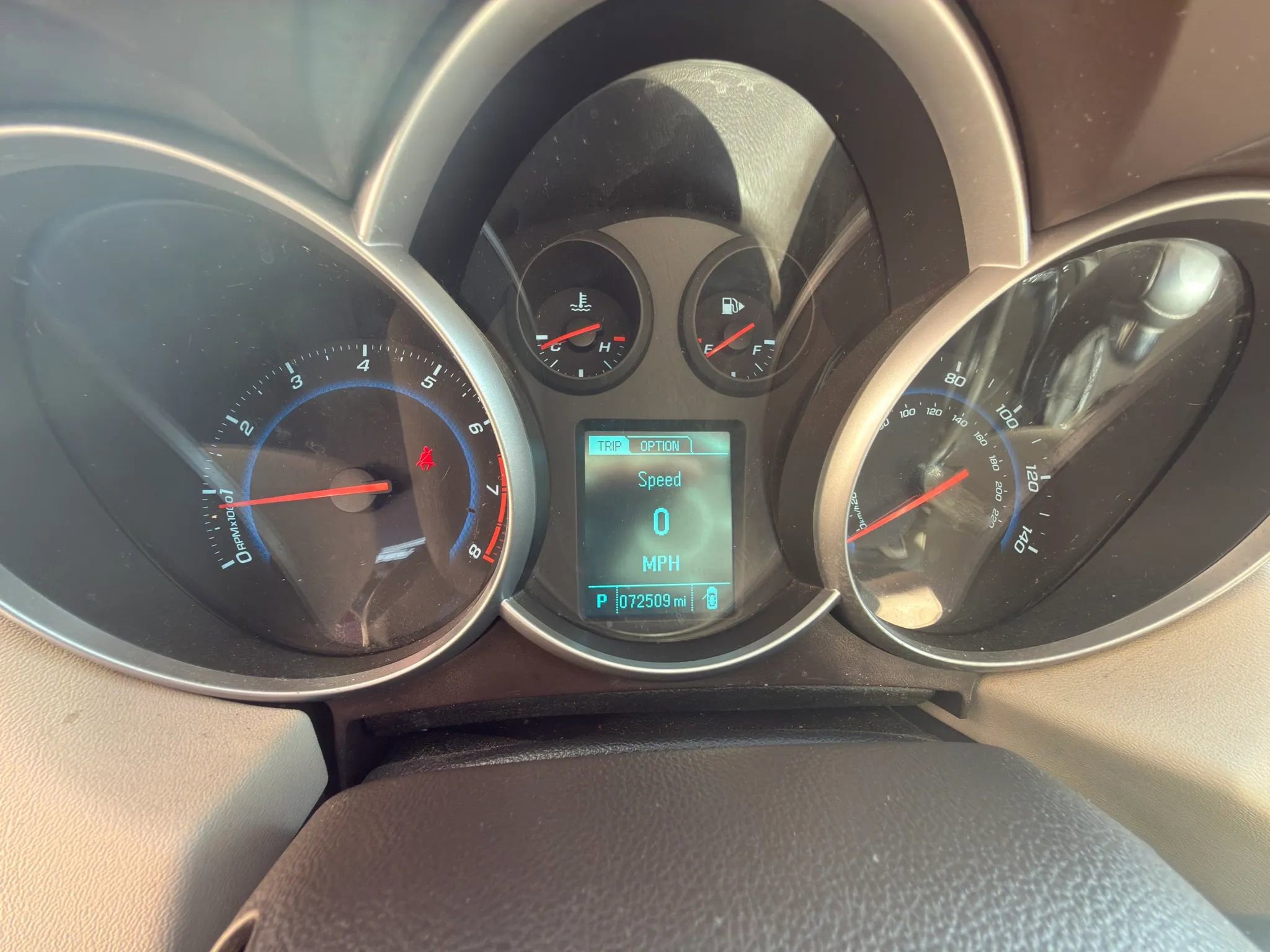 Used 2015 Chevrolet Cruze LT FWD image 13