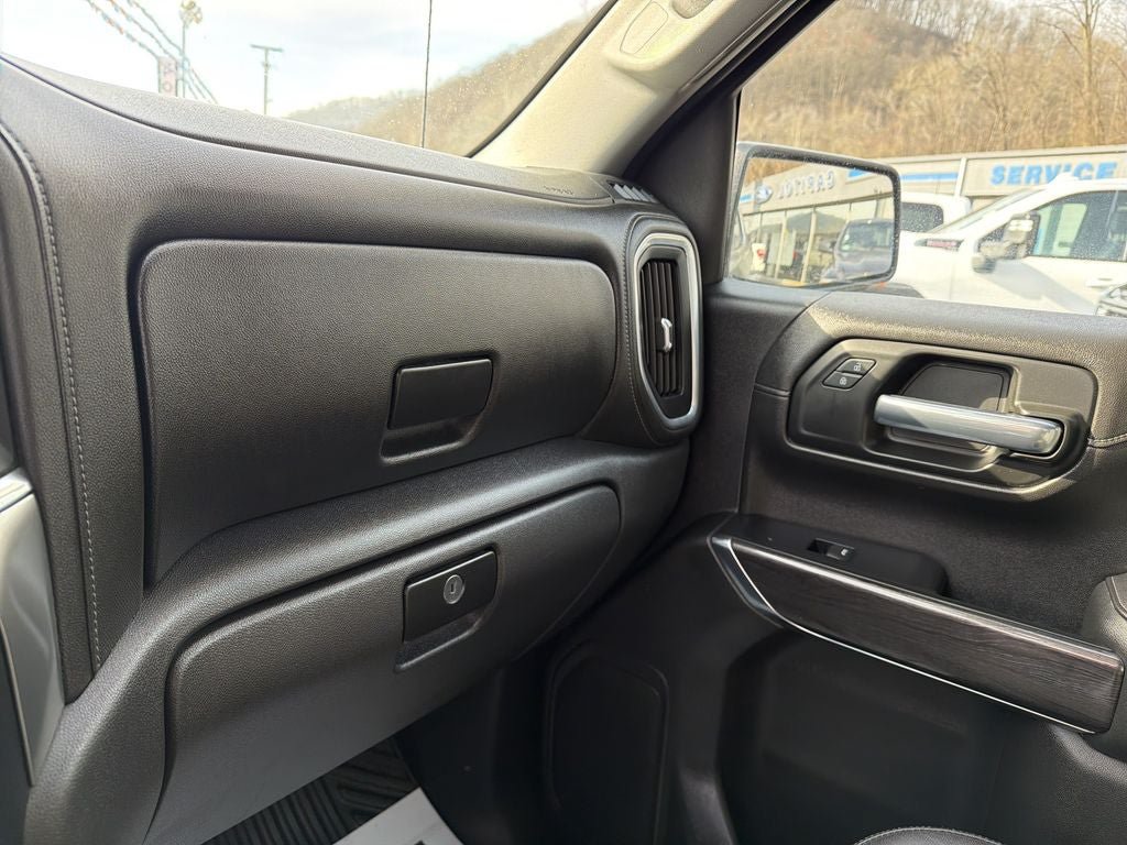 Used 2019 Chevrolet Silverado 1500 LTZ w/ LTZ Plus Package AWD/4WD image 21