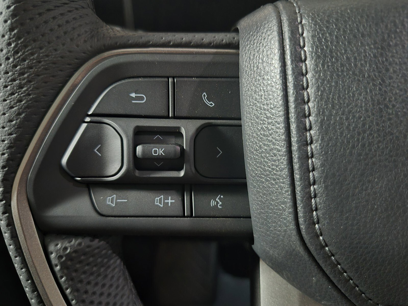New 2025 Toyota Sequoia SR5 image 27