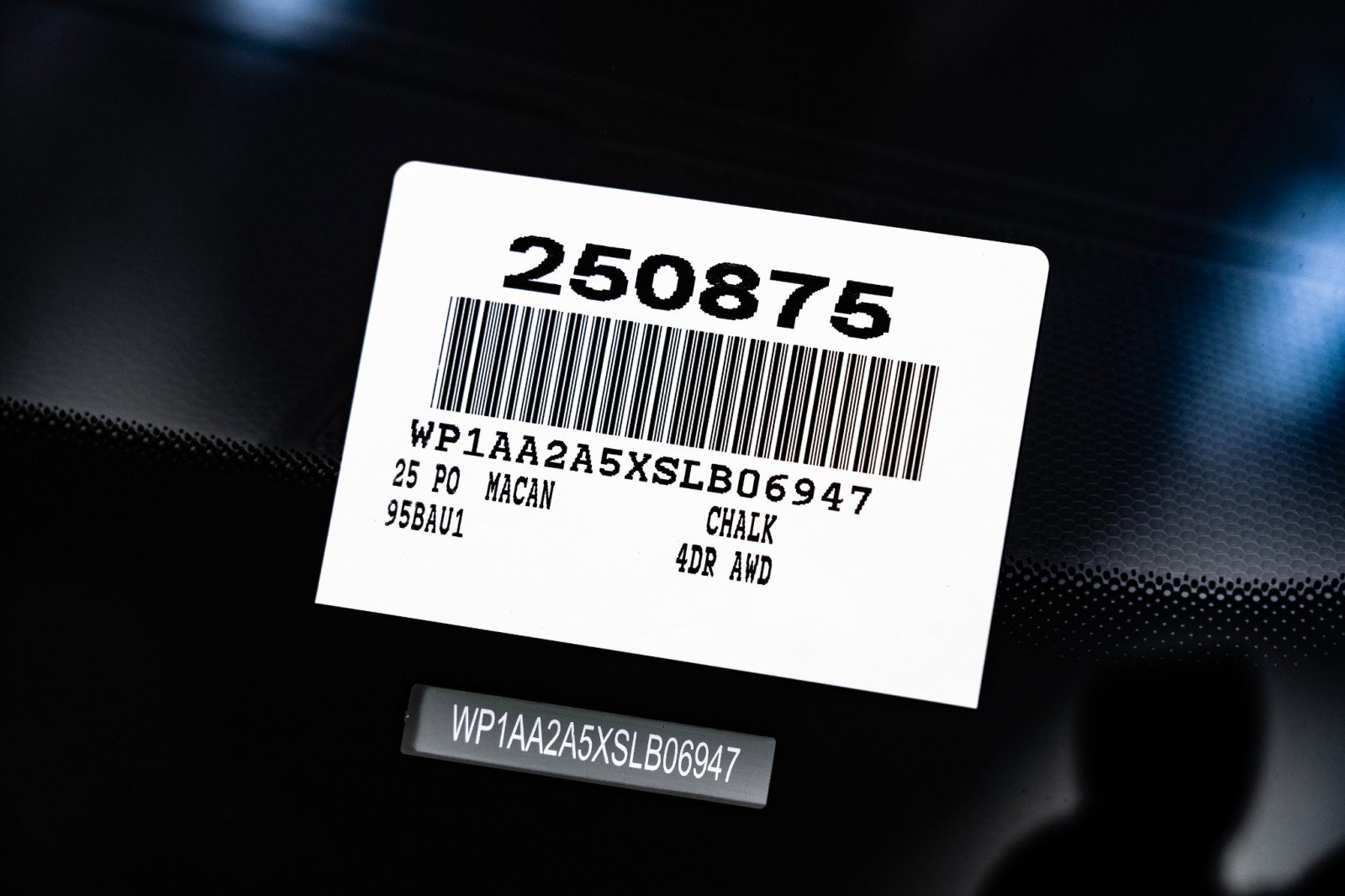 New 2025 Porsche Macan image 28