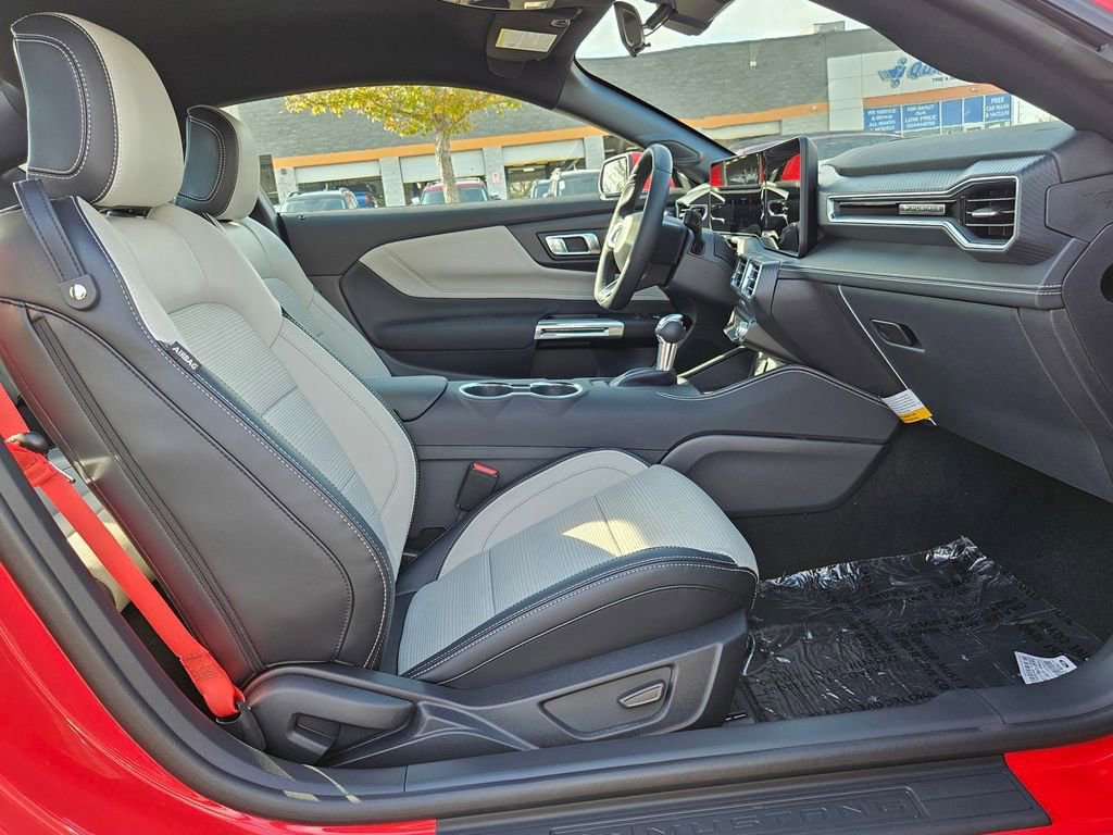 New 2026 Ford Mustang Premium image 25