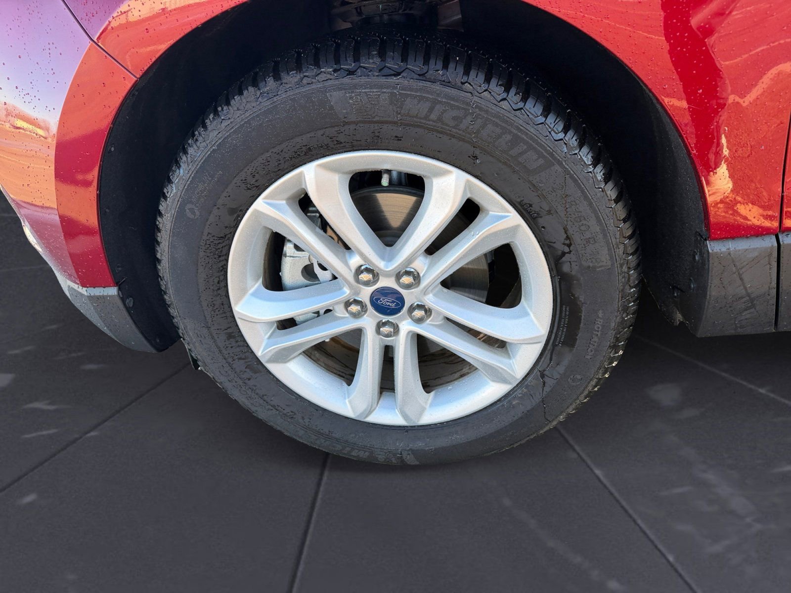 Used 2019 Ford Edge SEL w/ Equipment Group 201A image 14