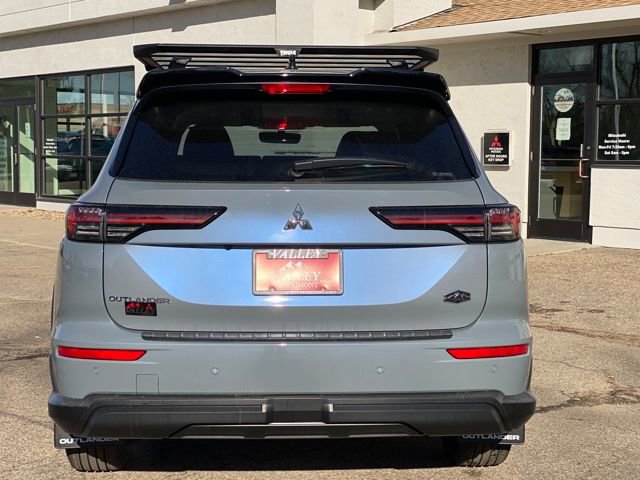 New 2026 Mitsubishi Outlander Trail Edition image 4