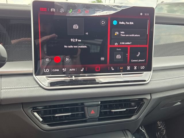 New 2026 Volkswagen Tiguan SE R-Line FWD image 21
