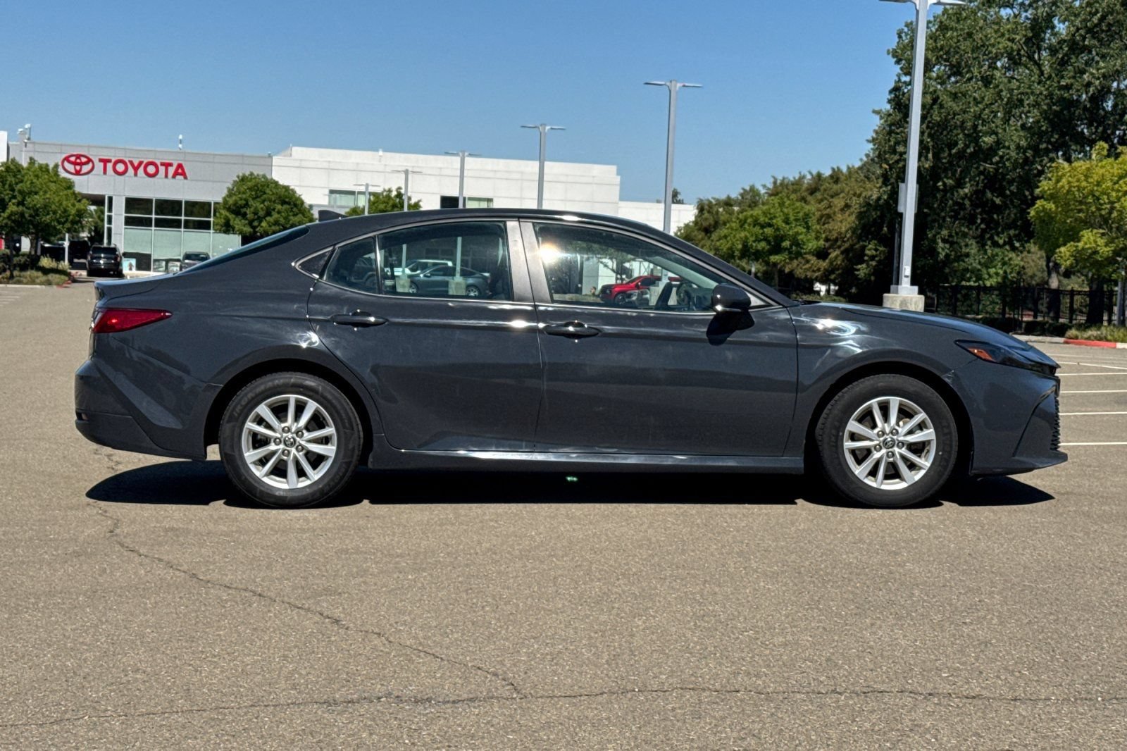 Certified 2025 Toyota Camry LE FWD image 3