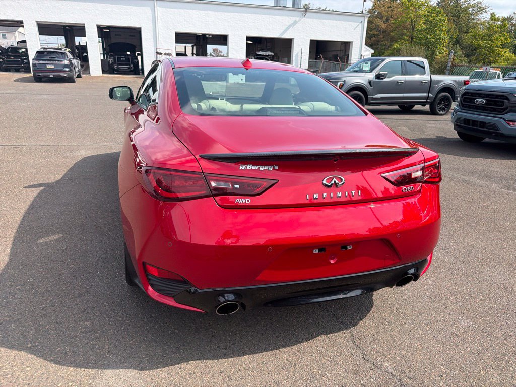 Used 2022 INFINITI Q60 3.0t Luxe w/ Essential Package AWD/4WD image 5