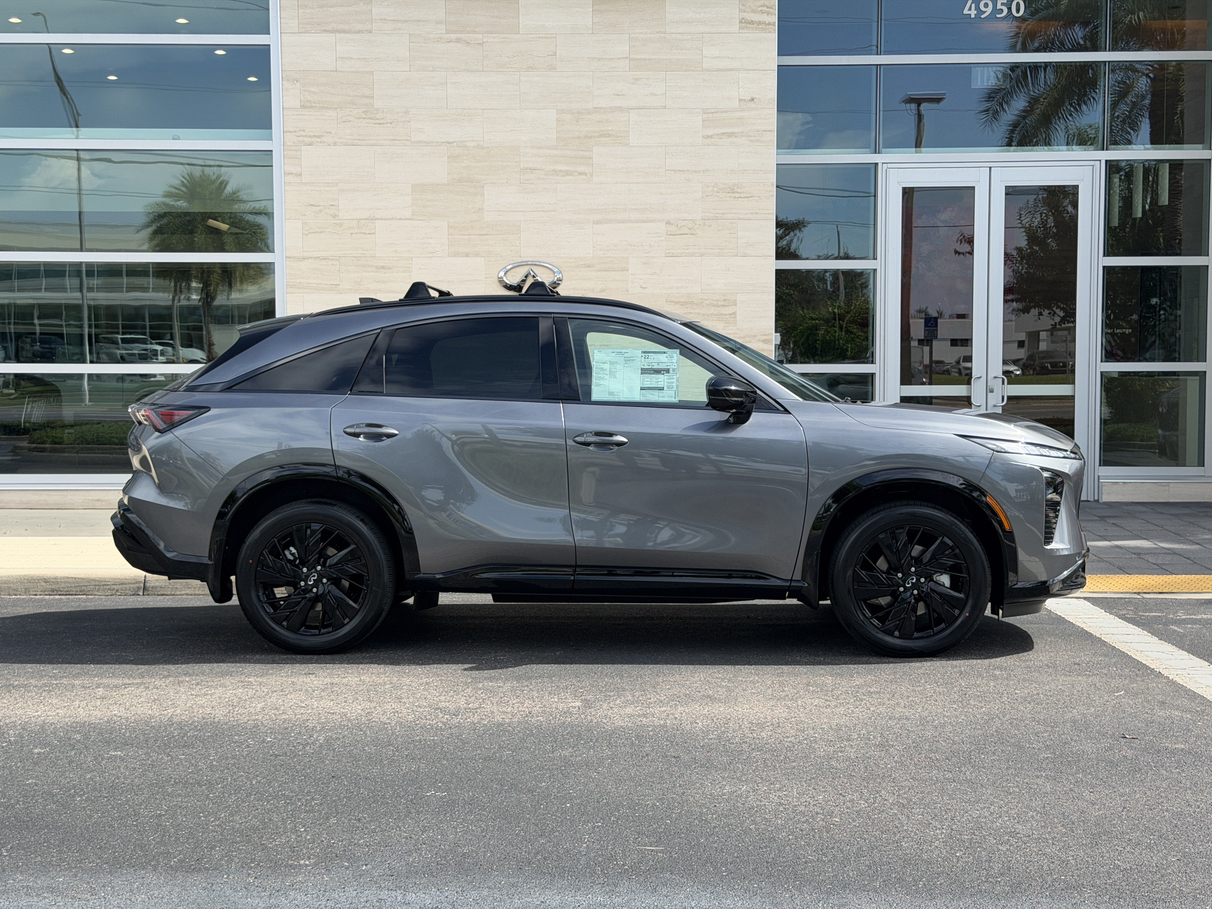 New 2027 INFINITI QX65 Sport AWD/4WD image 3
