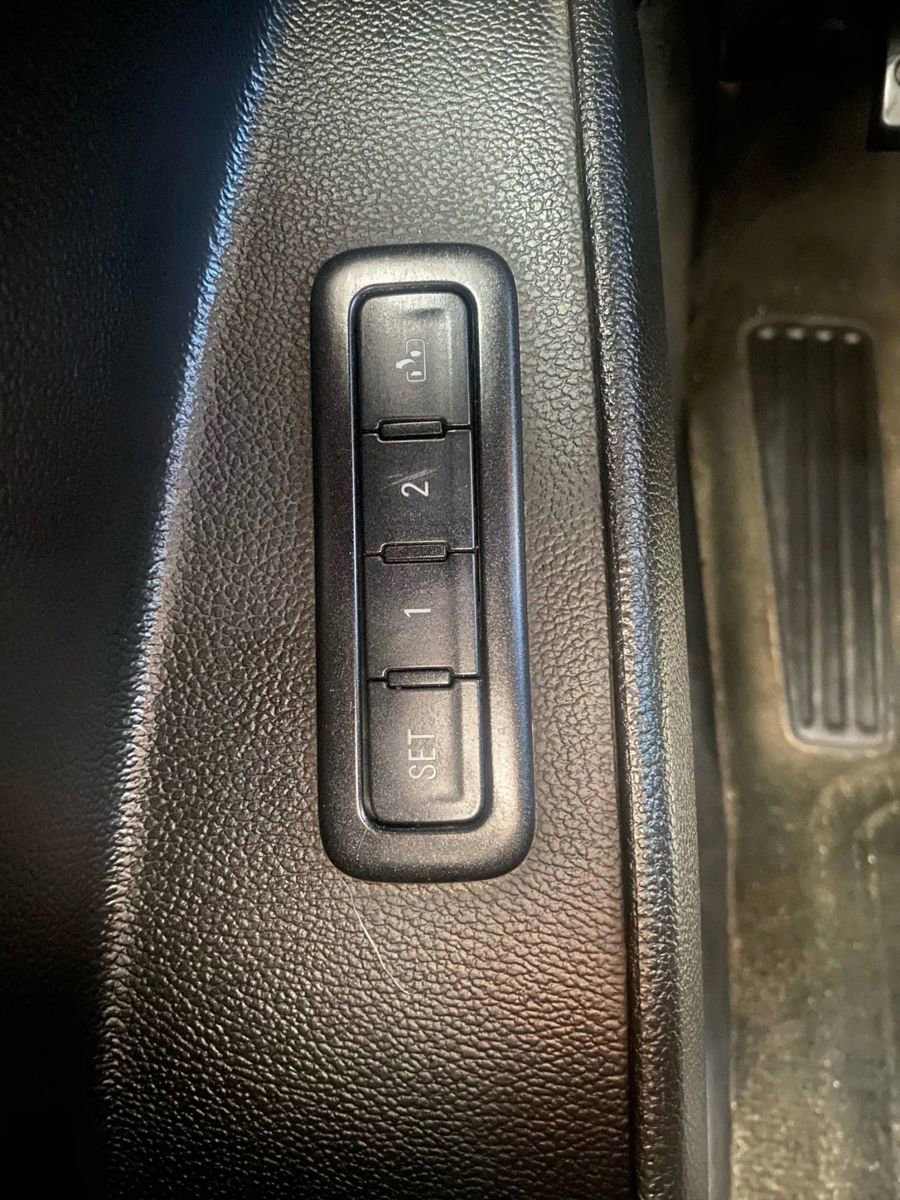 Used 2016 Chevrolet Tahoe LT image 14