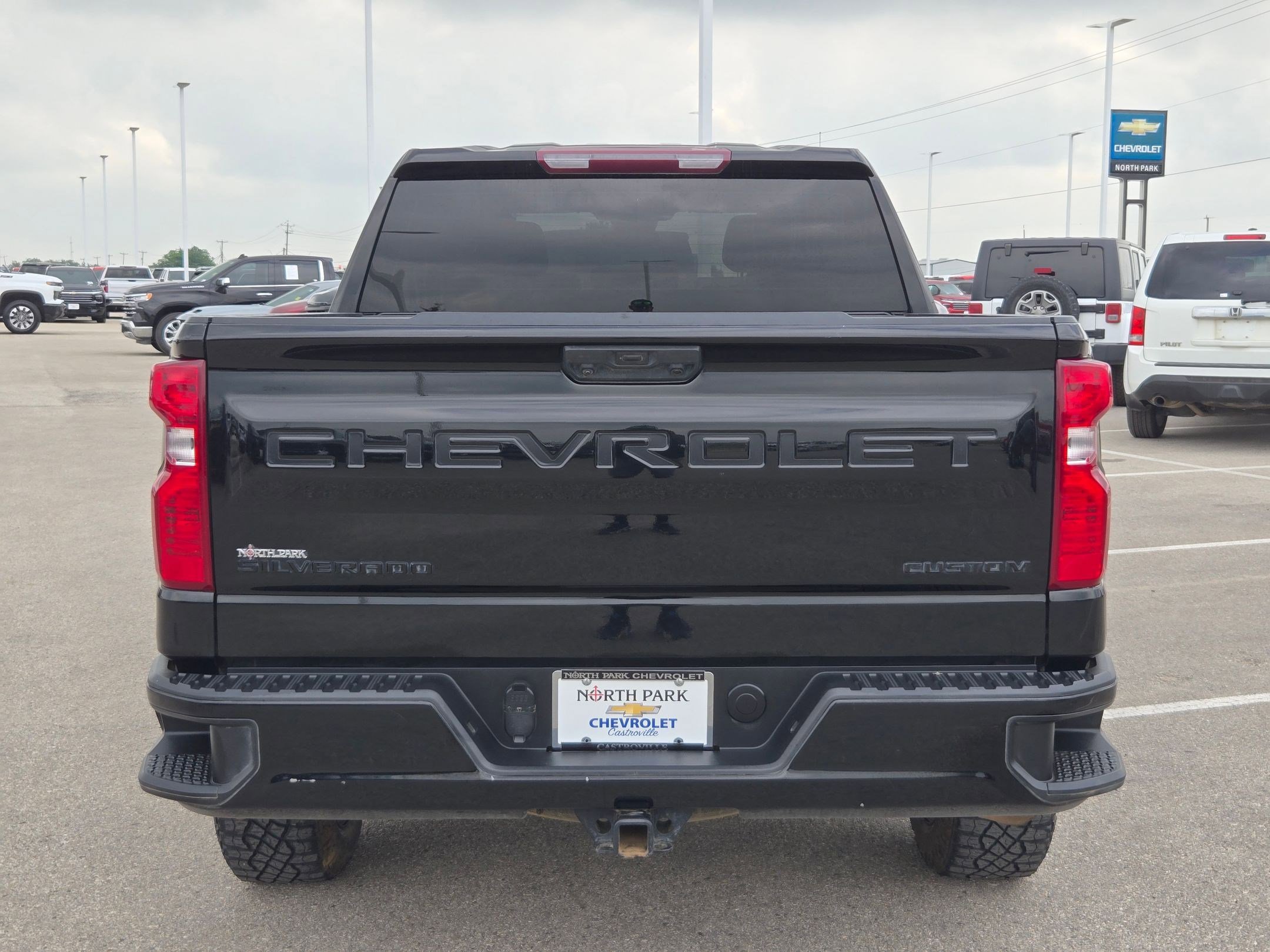 Certified 2023 Chevrolet Silverado 1500 Custom w/ LPO, Dark Essentials Package RWD image 4