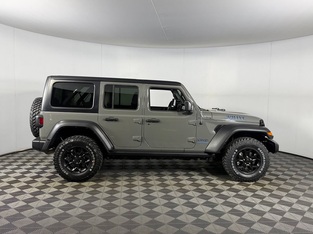 Used 2023 Jeep Wrangler Unlimited AWD/4WD image 7