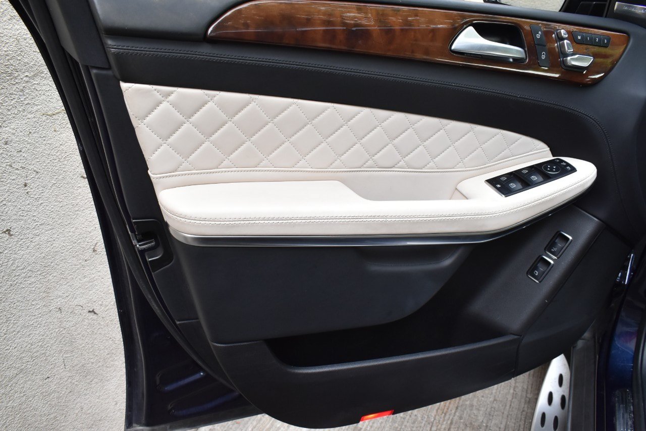 Used 2018 Mercedes-Benz GLS 550 4MATIC image 14