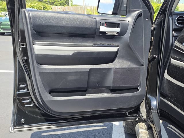 Used 2019 Toyota Tundra SR5 w/ Convenience Package AWD/4WD image 14