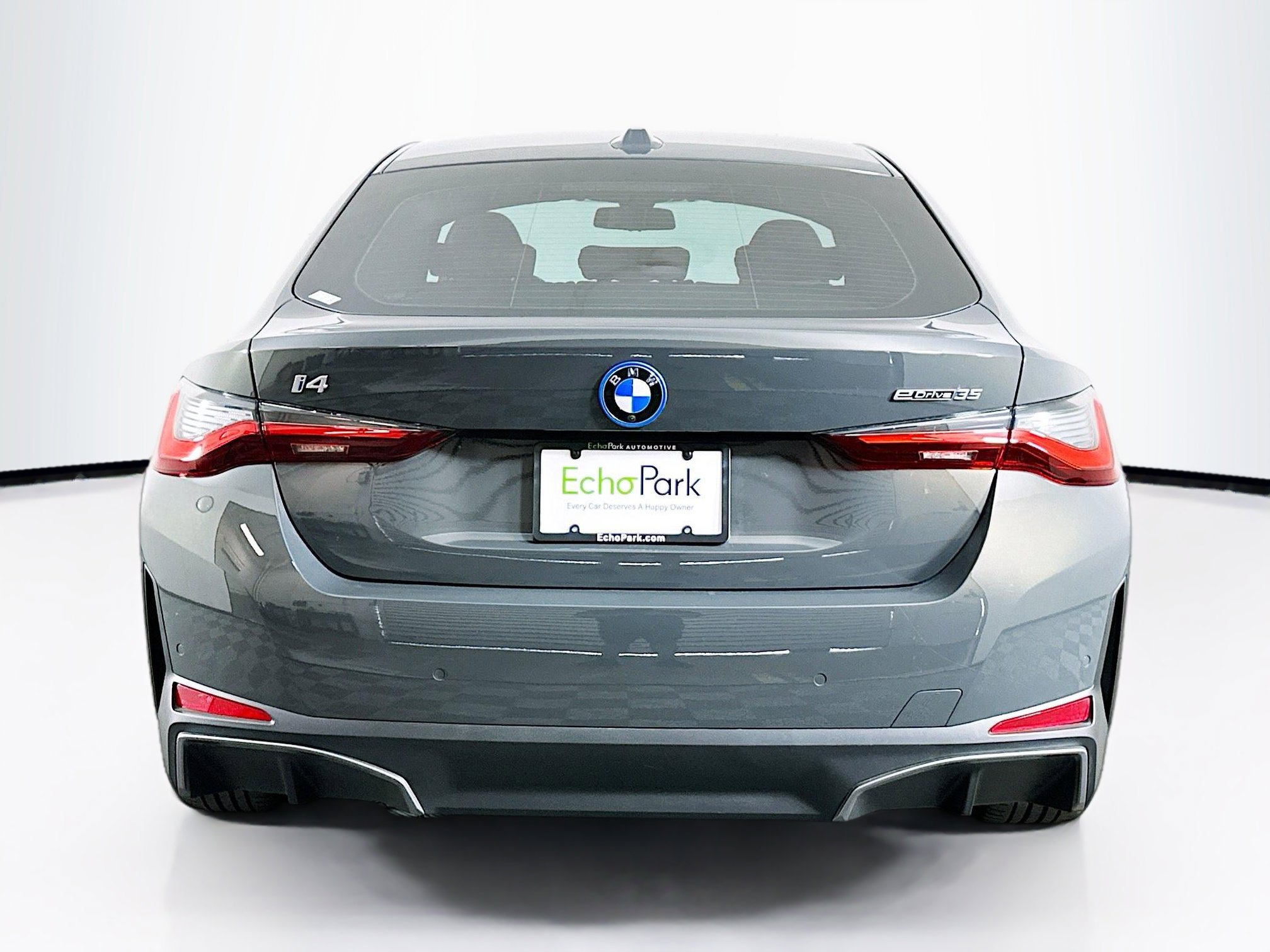 Used 2023 BMW i4 eDrive35 w/ Premium Package RWD image 7