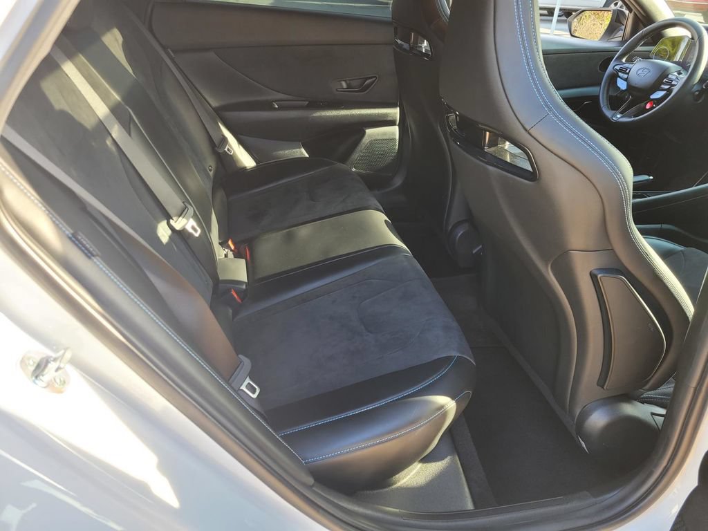 Used 2025 Hyundai Elantra N FWD image 11