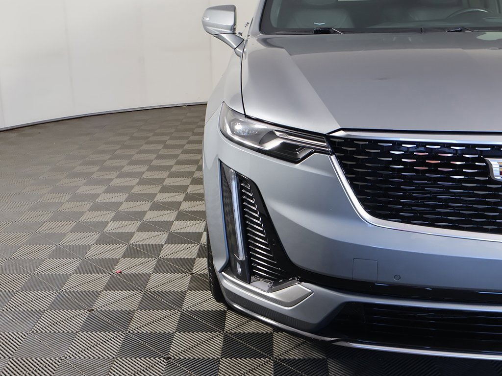 Used 2023 Cadillac XT6 Premium Luxury w/ Technology Package image 18