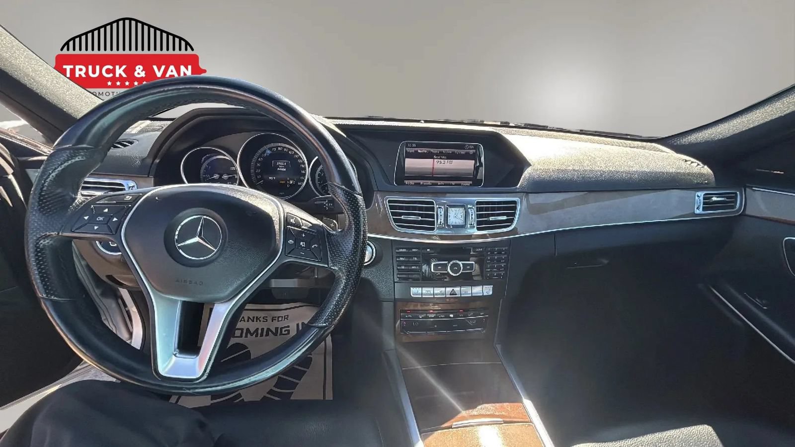 Used 2014 Mercedes-Benz E 350 Sedan image 10