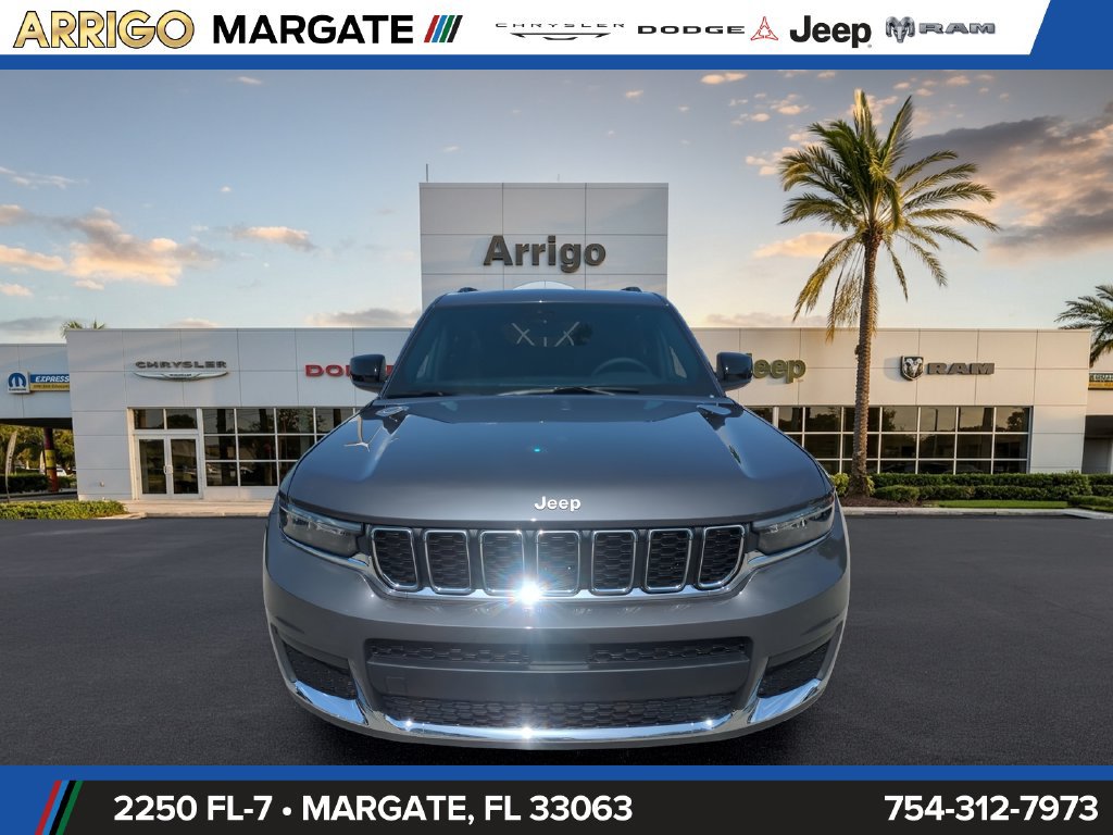 New 2026 Jeep Grand Cherokee L Laredo RWD image 3